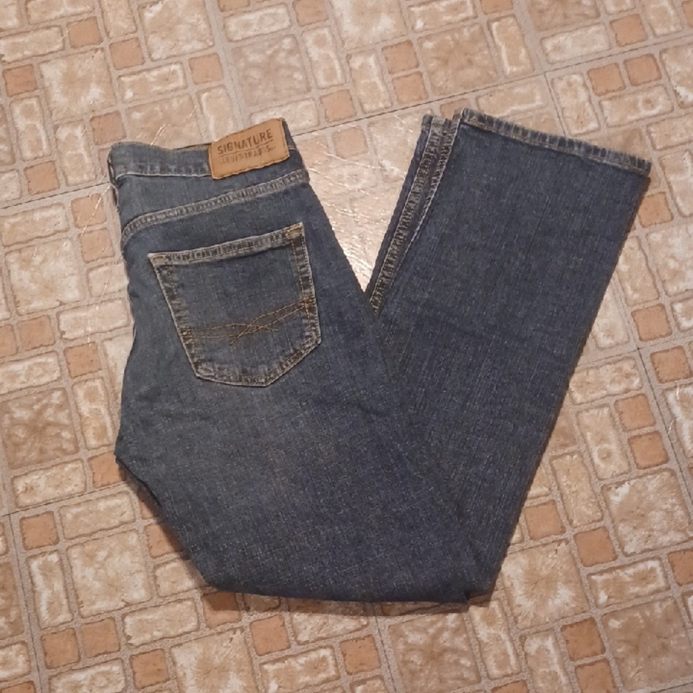 Signature  Levi's Men's Boot Cut Blue Jeans Mens 28x30